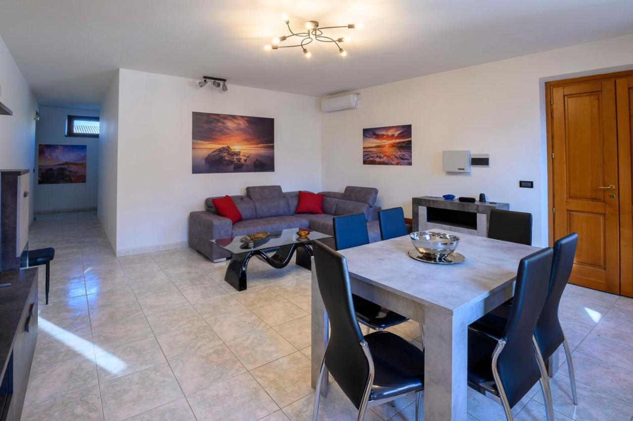 Via Figoli Apartment Οριστάνο Εξωτερικό φωτογραφία